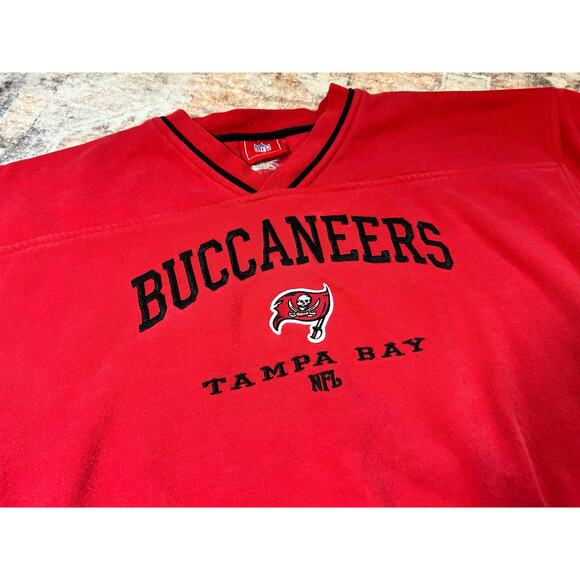 Vintage Y2K red oversized sweatshirt Buccaneers Tampa Bay Bucs Football cozy - Picture 2 of 9